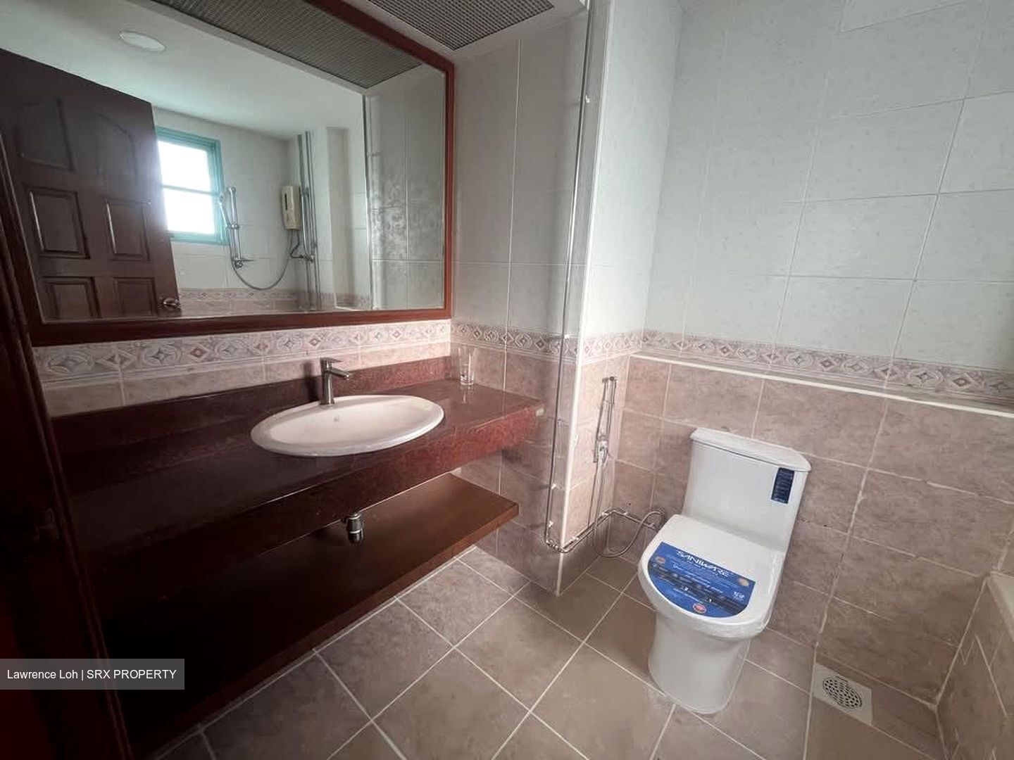 Ballota Park Condominium (D17), Condominium #568677661
